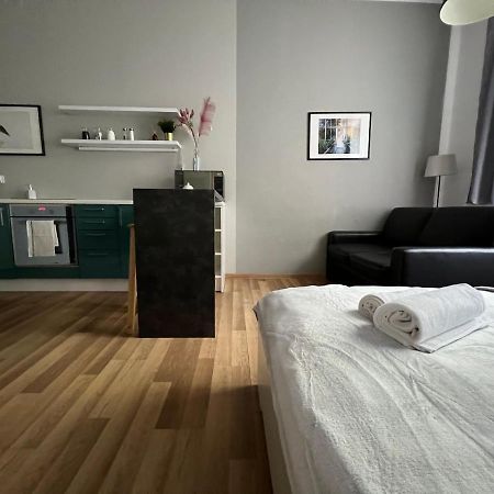 Ferienwohnung Przy Alejach Krakau Exterior foto