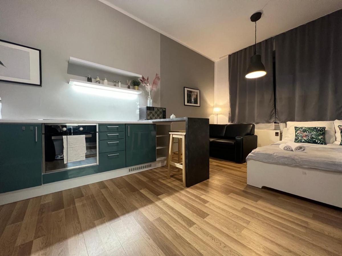 Ferienwohnung Przy Alejach Krakau Exterior foto